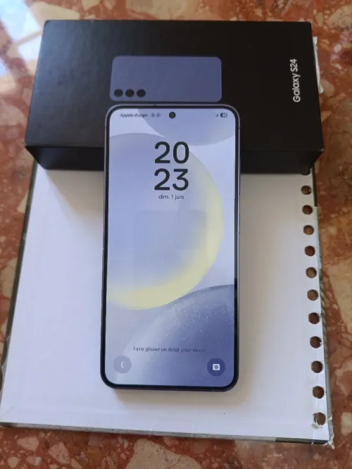 Samsung S24 SM-S921B/DS