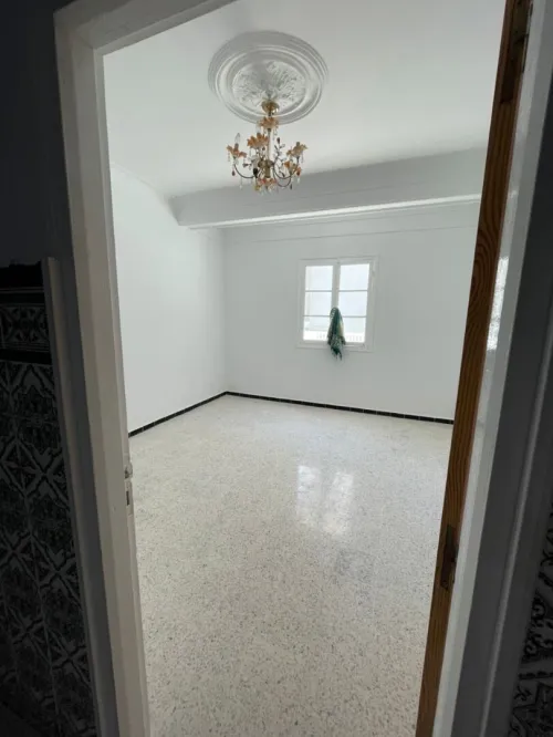 Location Appartement Niveau de villa F4 Alger Dely brahim