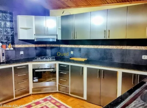 Location Appartement Niveau de villa F3 Alger Dely brahim