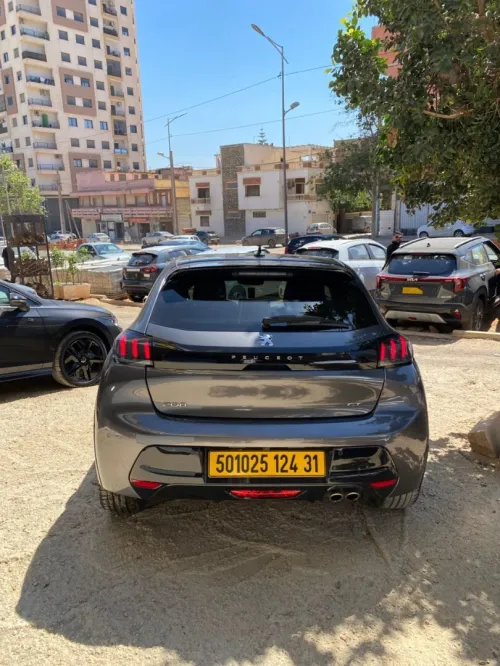 Peugeot 208 2024 GT