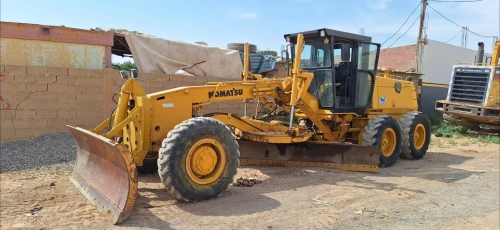 Komatsu Gd650 