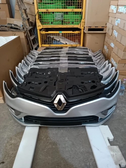 Pare-choc AV d'origine CLIO 4 Gt-Line 