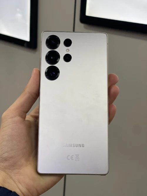 Samsung Galaxy s25 ultra