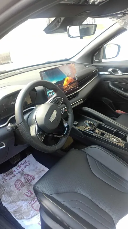 Geely Coolray 2025 Tt options
