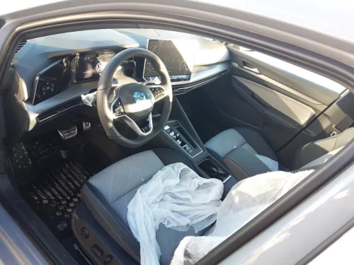 Volkswagen Golf 8 2025 Pro R-line