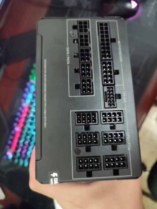 Power supply alimentation Corsair rm1000x atx3.1 PCIe 5.1  2025