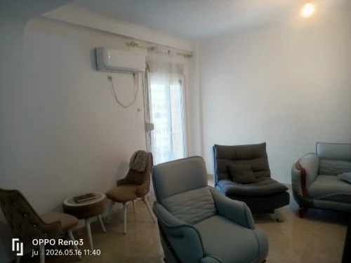 Location Appartement F4 Mostaganem Mezghrane