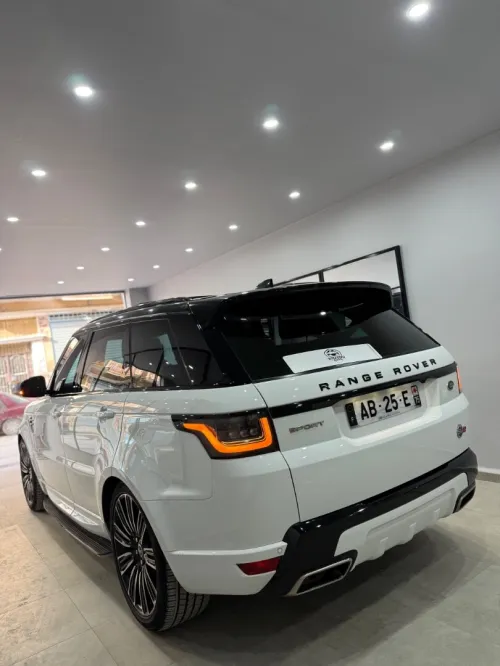 Land Rover Range Sport 2019 P300