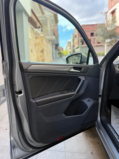 Volkswagen Tiguan 2019 R line