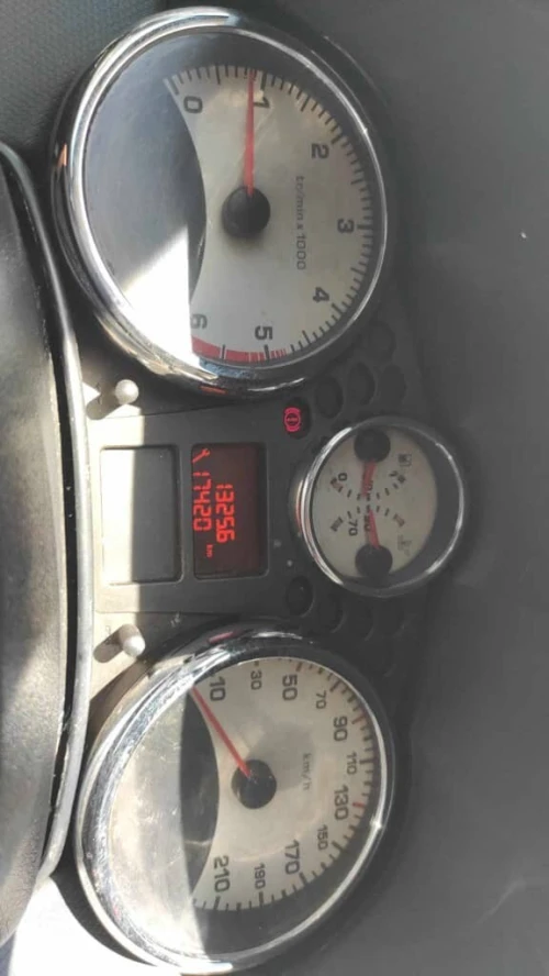 Peugeot 207 2012 