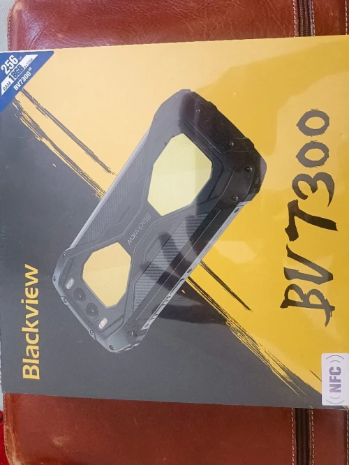 Blackview BV7300