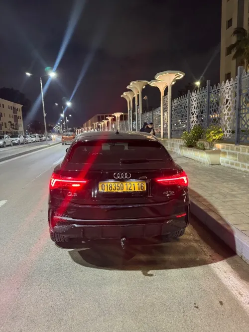 Audi Q3 2021 