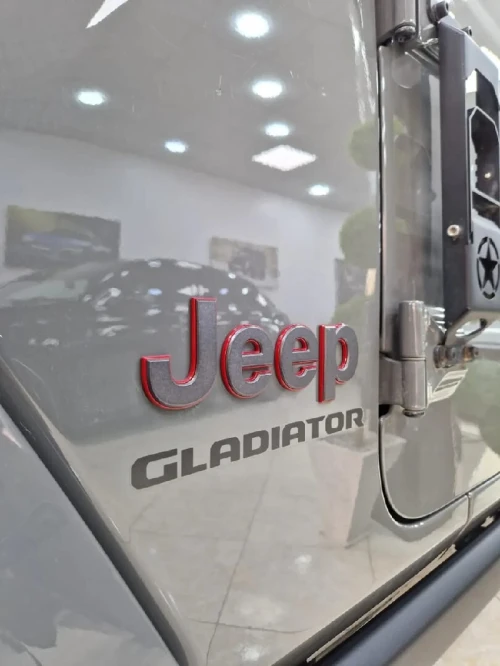 Jeep Claditor 2023 Rubicon