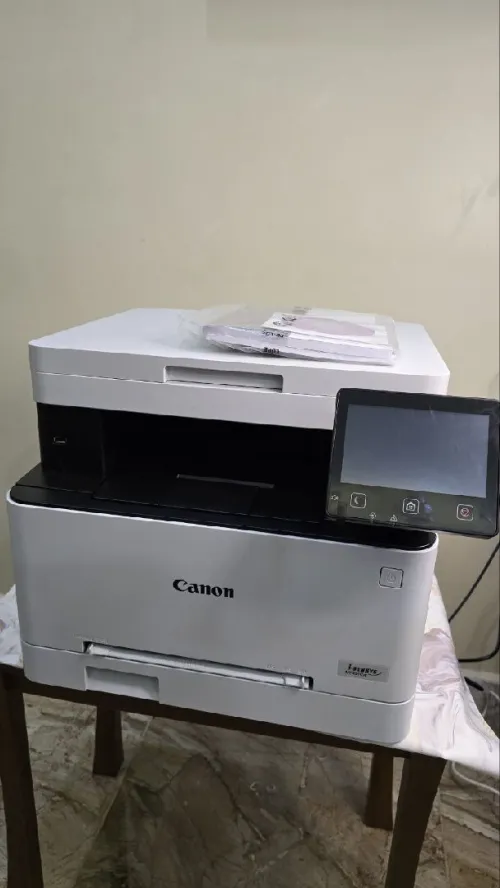 Canon i-SENSYS MF651Cw JetLaser