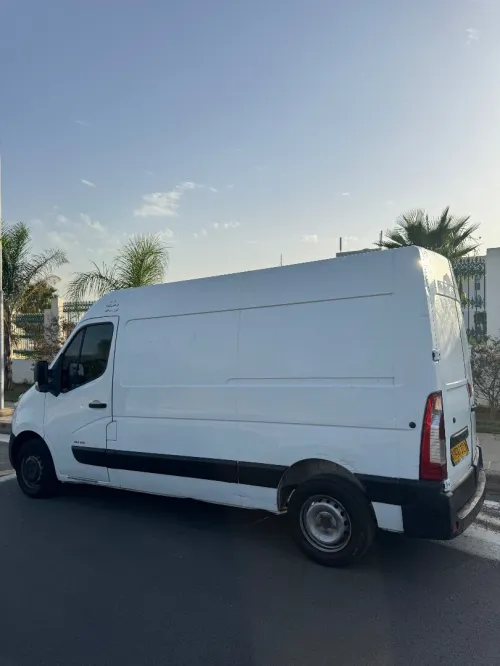 Renault Master 2012