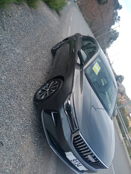 Geely Emgrand 2025 