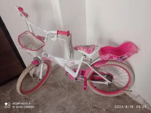 Vélo pour fillette
