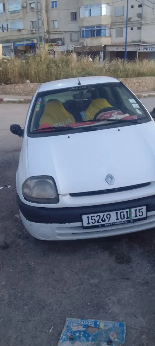 Renault Clio 2 debza 2021 