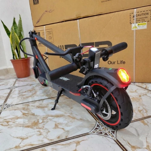 Trottinette Électrique i SCOOTER i9 PRIX CHOC!