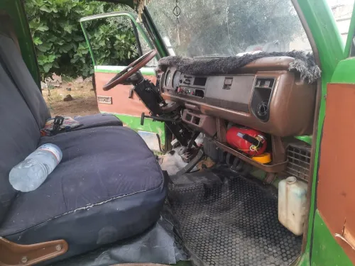 Toyota B30 1981