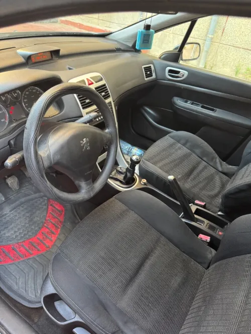 Peugeot 307 2008 Design