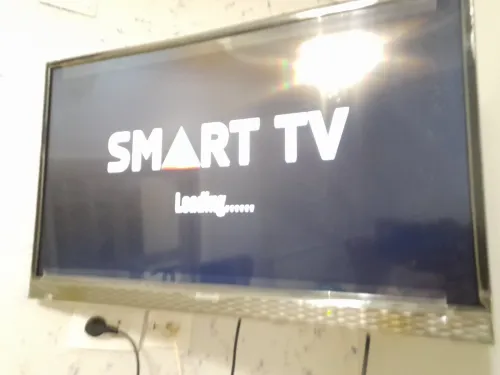 Meuble + tv + réfrigérateur 