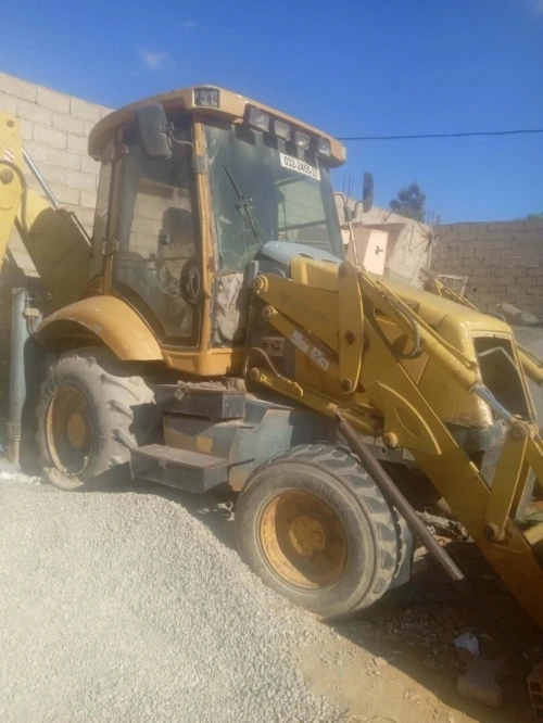 FOTON Excavator loader 2011
