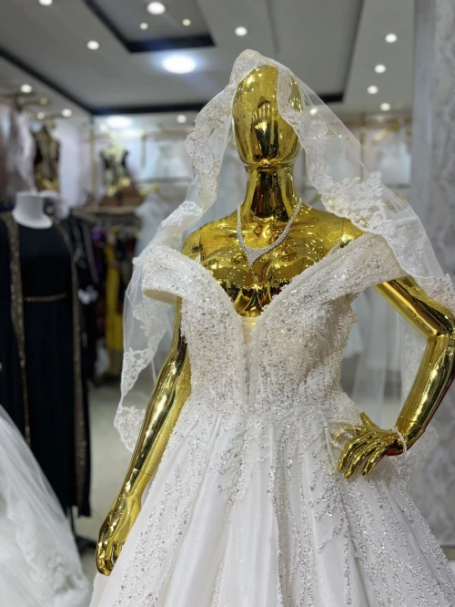 فستان زفاف robe blanche