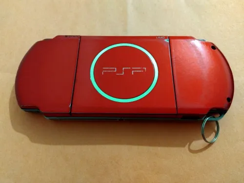 PSP 3000 Rouge