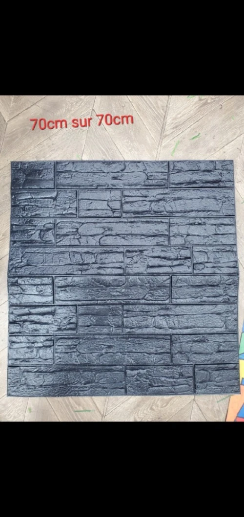 Plaque 3D et mosaïque adhésif