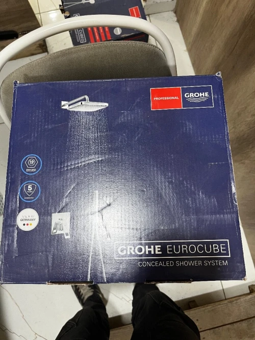 Colonne de douche encastrée Grohe (Cubeo et Eurocube)