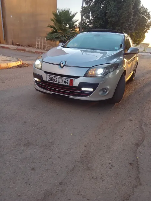 Renault Megane 3 2010 1.9 130cv
