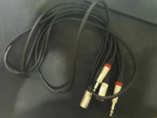 Câble yellow XLR/JACK