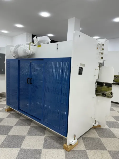presse plieuse 63T*2500mm / 80T*3200mm