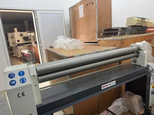 MACHINES INDUSTRIEL " ADH - OPTIMUM - TOPTECH " .