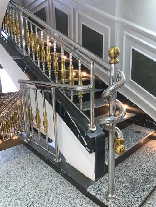 tout travaux inox bois pvc aluminium et cuisine moderne