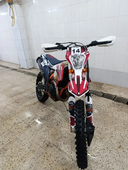 Ktm 6 dayse france 2023