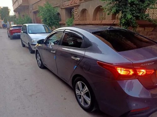 Hyundai Accent RB  4 portes 2020 Accent RB  4 portes