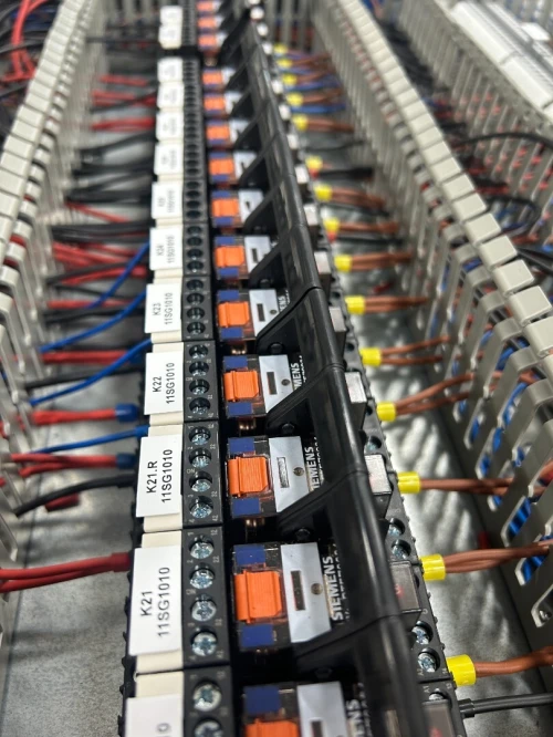 cablage et conception des armoires electrique