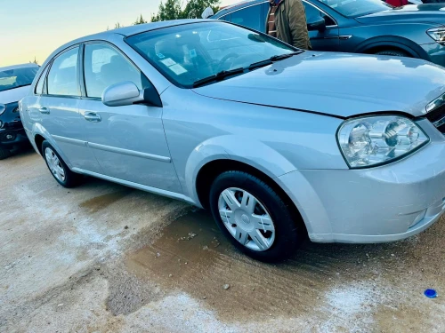 Chevrolet Optra 4 portes 2010 Optra 4 portes