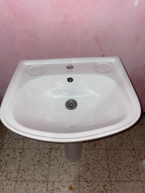 Lavabo avec pier MARQUE GLOEO