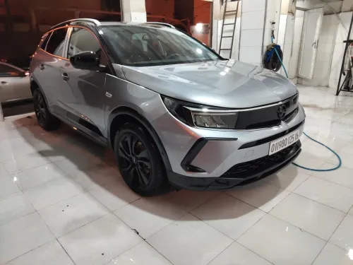 Opel GrandLand 2025 GSLN
