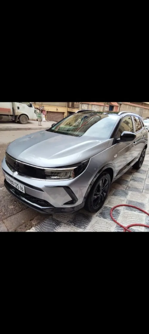 Opel GrandLand 2025 GS LAN