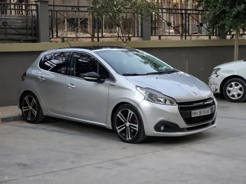 Peugeot 208 2018 GT Line