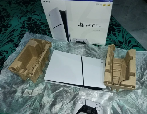 PS5 Slim