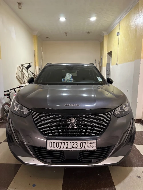 Peugeot 2008 2023 Allure Pack
