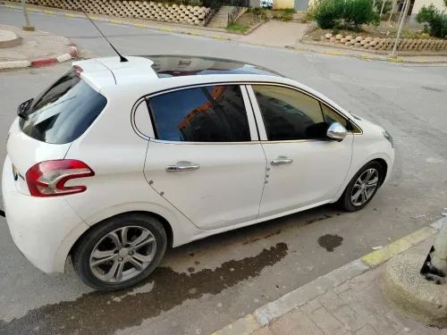 Peugeot 208 2013 208