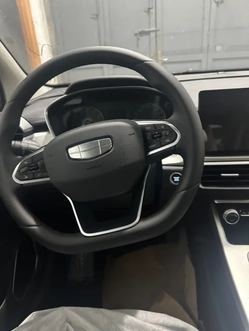 Geely Coolray 2025 Basic