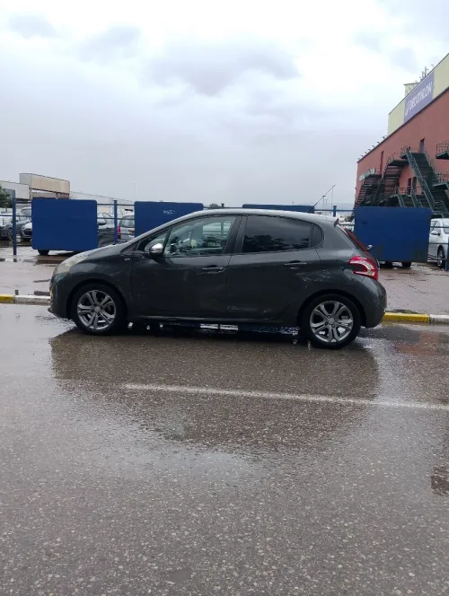 Peugeot 208 2014 Style