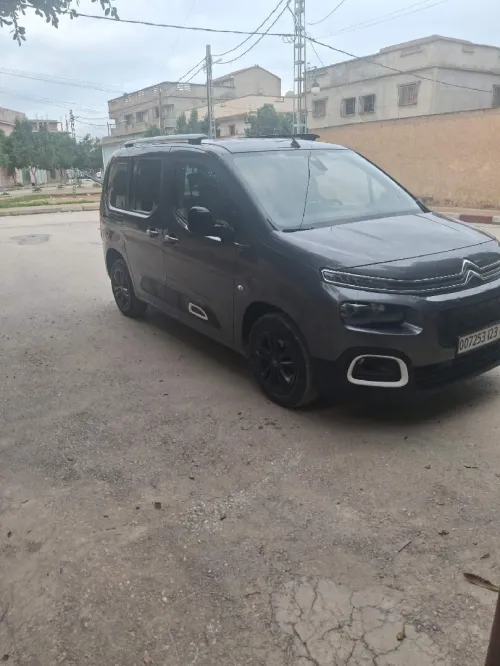 Citroen Partner 2023 Xtear